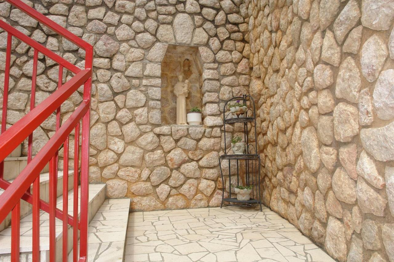 Apartments Nikolina نوفي فينودولسكي المظهر الخارجي الصورة